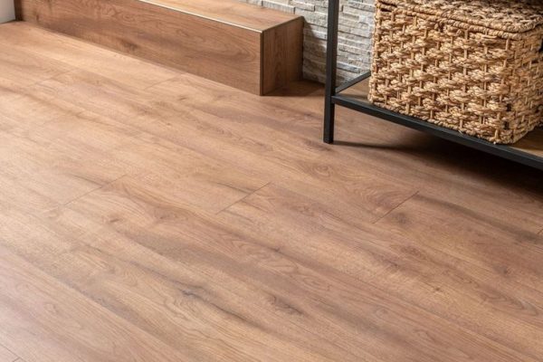 Willow Natural Oak Luxury Click Vinyl Flooring 5mm